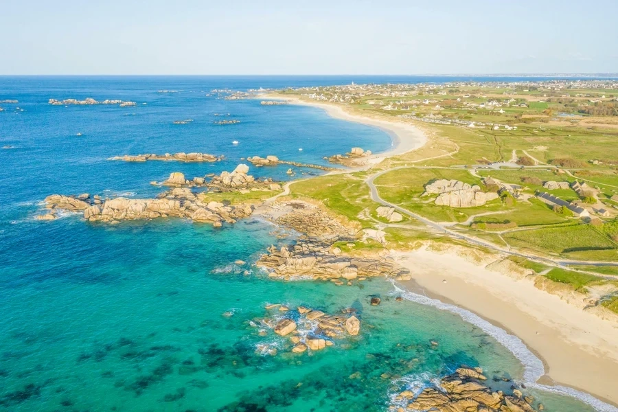 plage finistere camping douarnenez