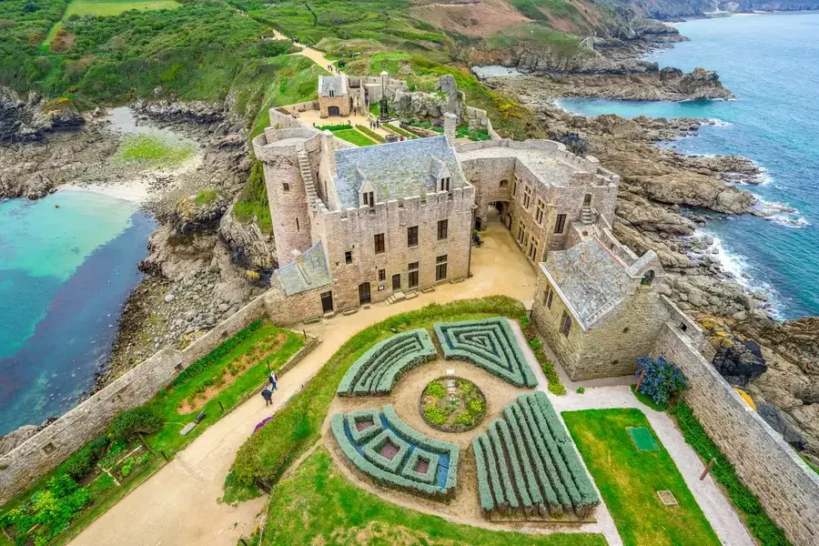 fort la latte tourisme